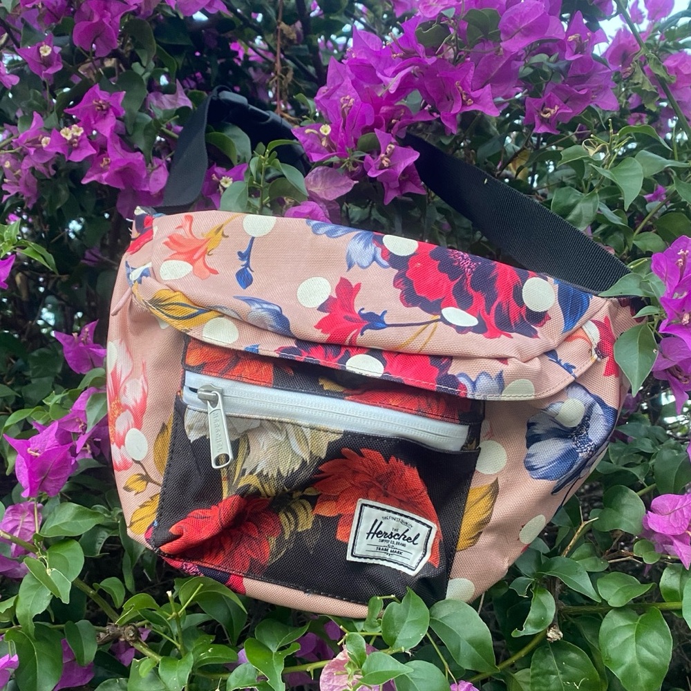 HERSCHEL SUPPLY COMPANY Floral Polka Dot Women's Fanny Pack Bag